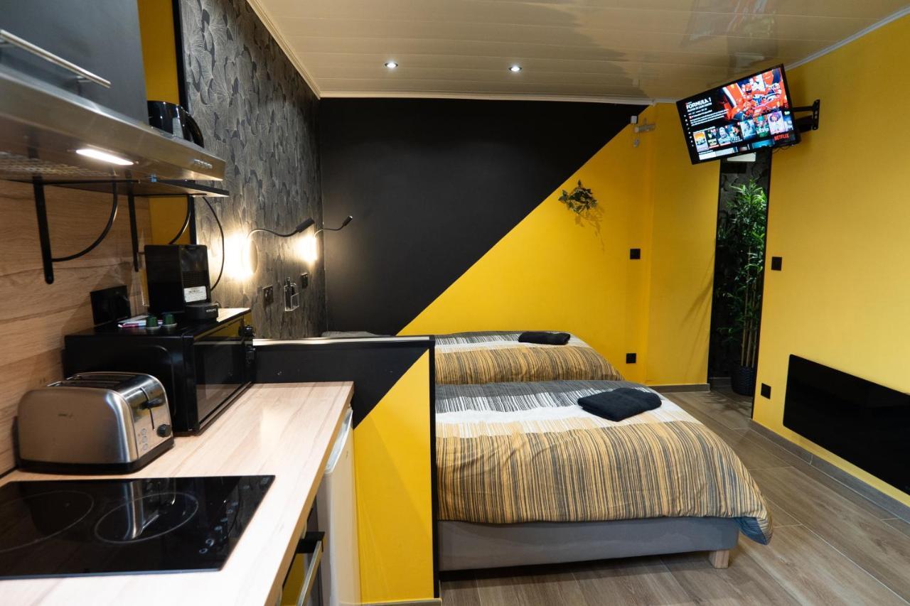 Capstay Color Valenciennes & Netflix Trith-Saint-Leger Exterior photo